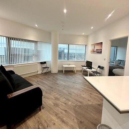 Alarabi Apartments-Two Bedrooms Apartment Croydon Ngoại thất bức ảnh