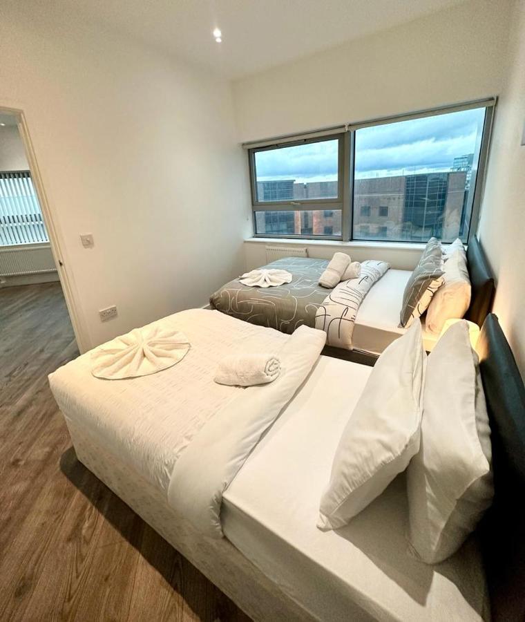 Alarabi Apartments-Two Bedrooms Apartment Croydon Ngoại thất bức ảnh